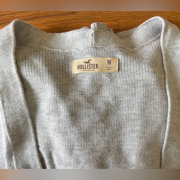 HOLLISTER GRAY CARDIGAN SWEATER - Picture 3 of 3